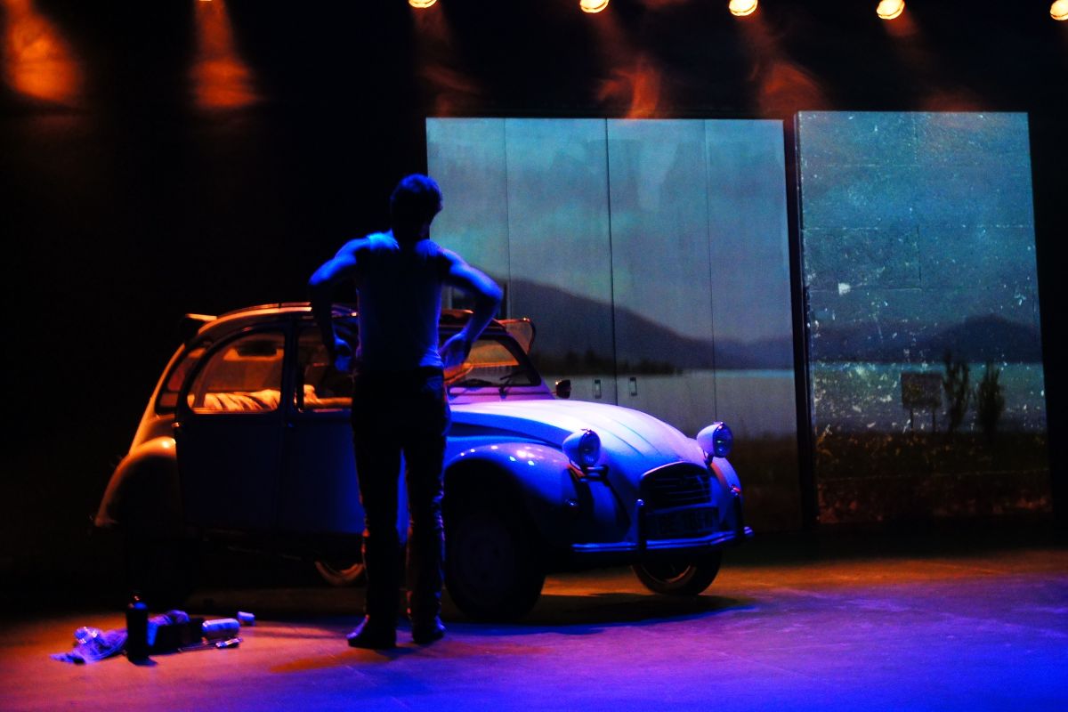 Photo Bonjour, on est un tsunami